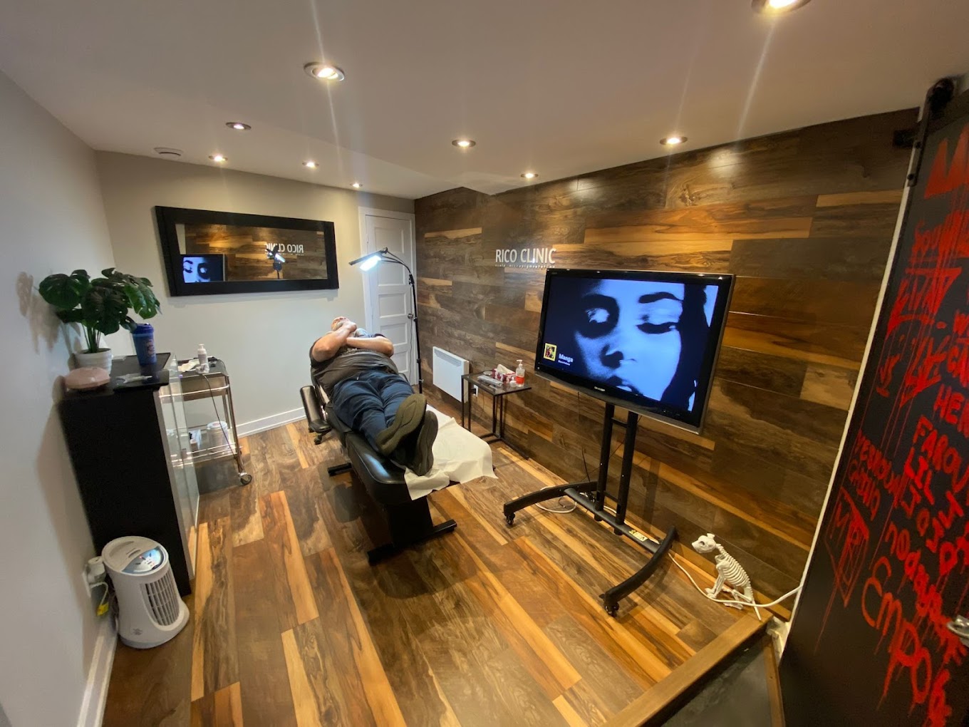 A treatment area inside Rico Clinic in Montreal